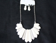 Load image into Gallery viewer, Silver tone and white Acrylic Necklace set
