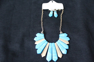 Gold tone Blue Acrylic necklace set